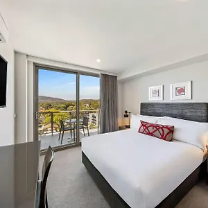 Adina Serviced Dickson Apartahotel