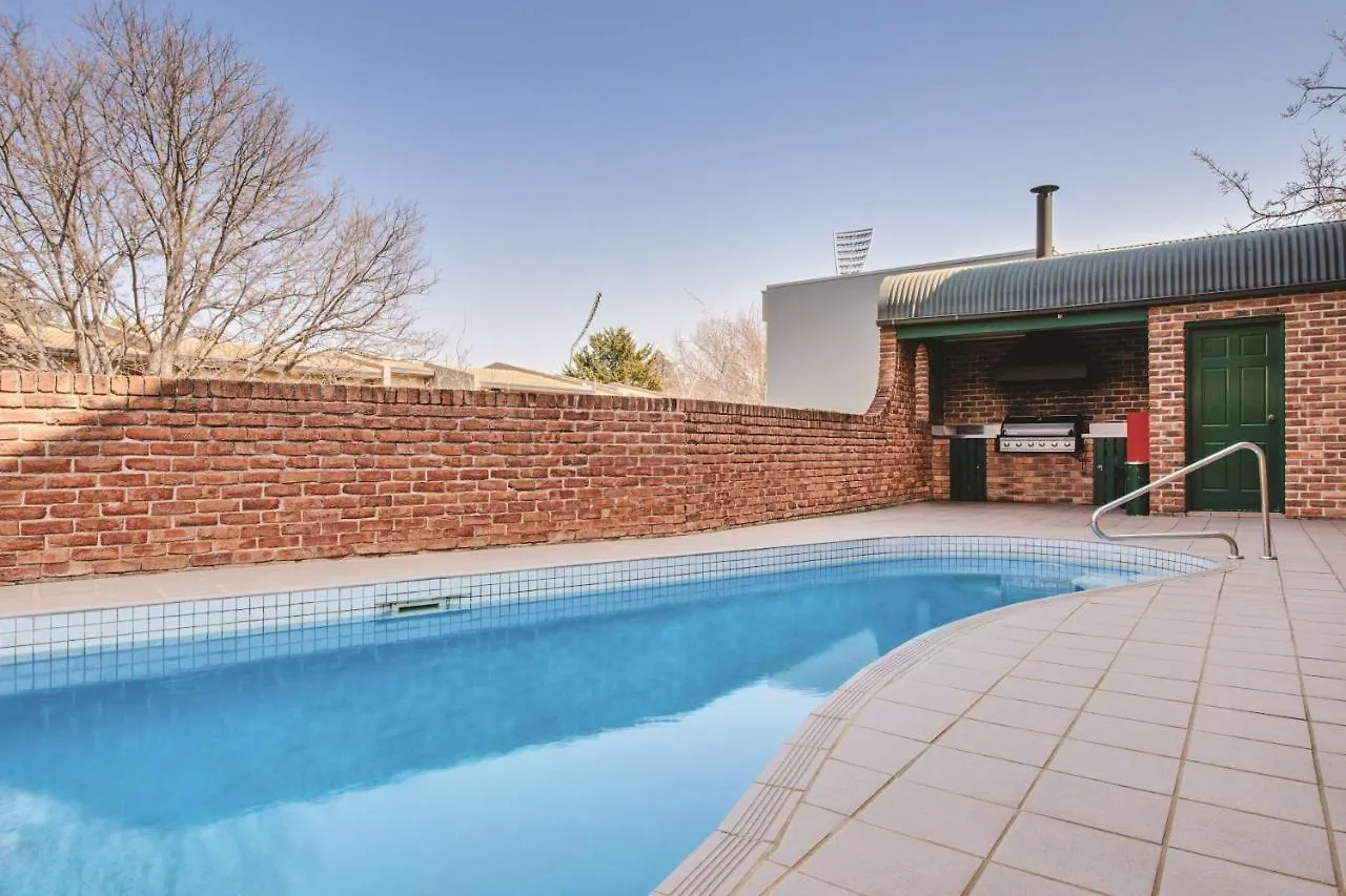Adina Serviced Apartments Canberra Kingston Aparthotel