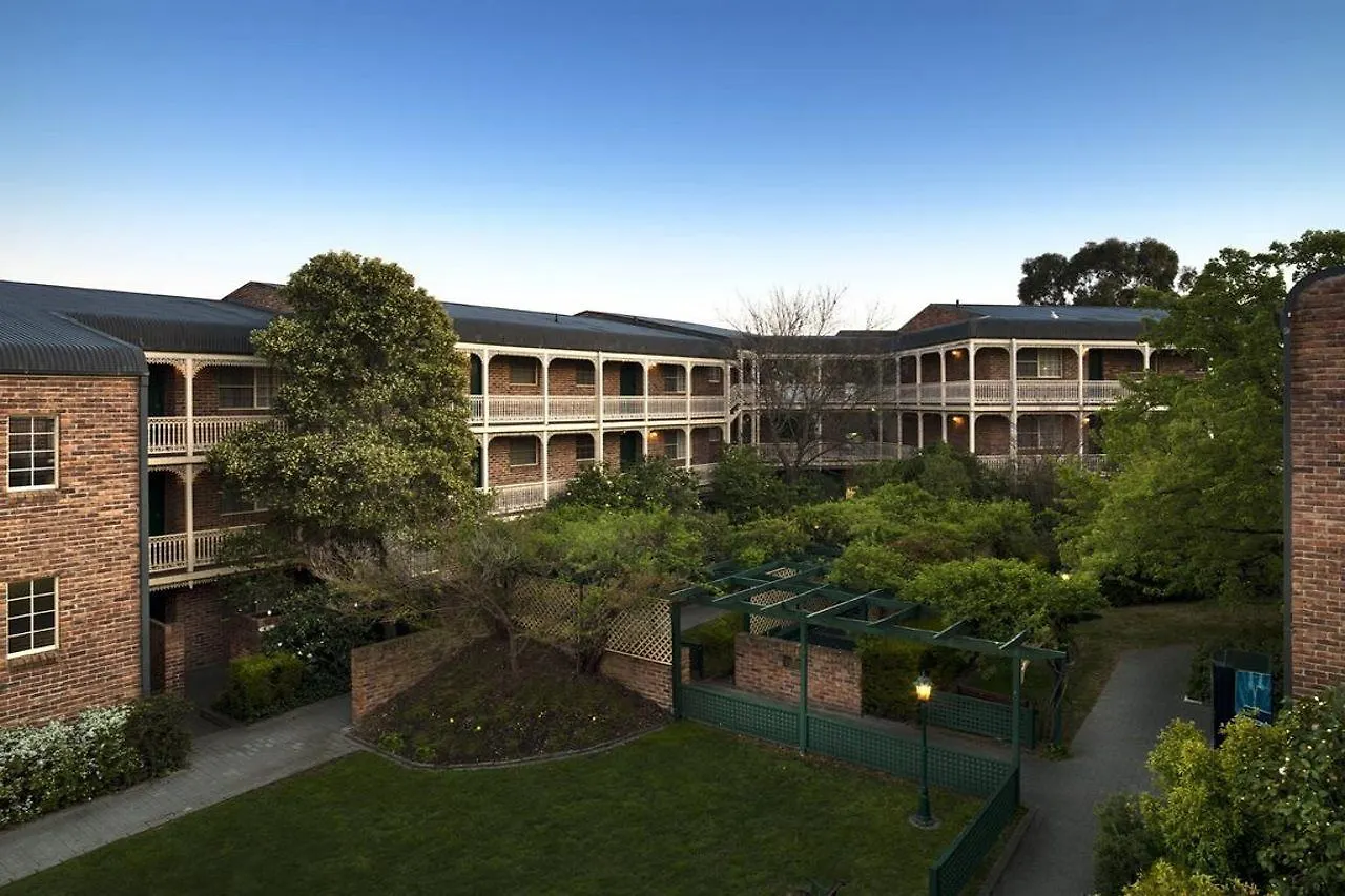 *** Apartahotel Adina Serviced Apartments Canberra Kingston Australia